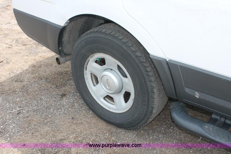 image for item D8219 2007 Ford Expedition XLT SUV