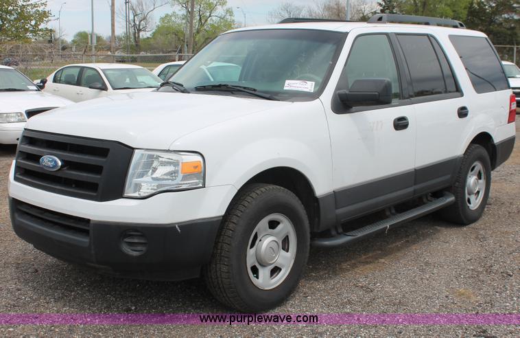 image for item D8220 2007 Ford Expedition XLT SUV