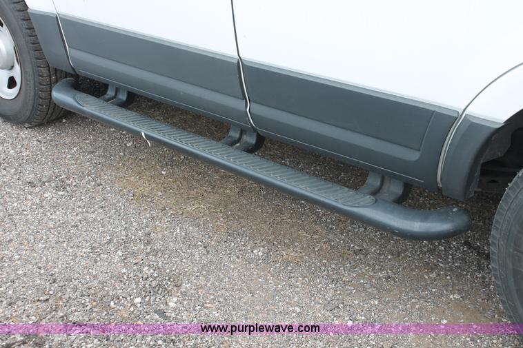 image for item D8220 2007 Ford Expedition XLT SUV