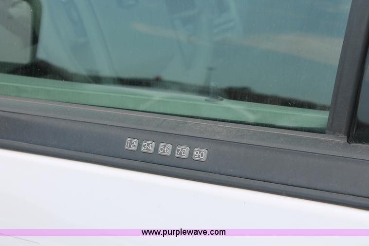 image for item D8220 2007 Ford Expedition XLT SUV