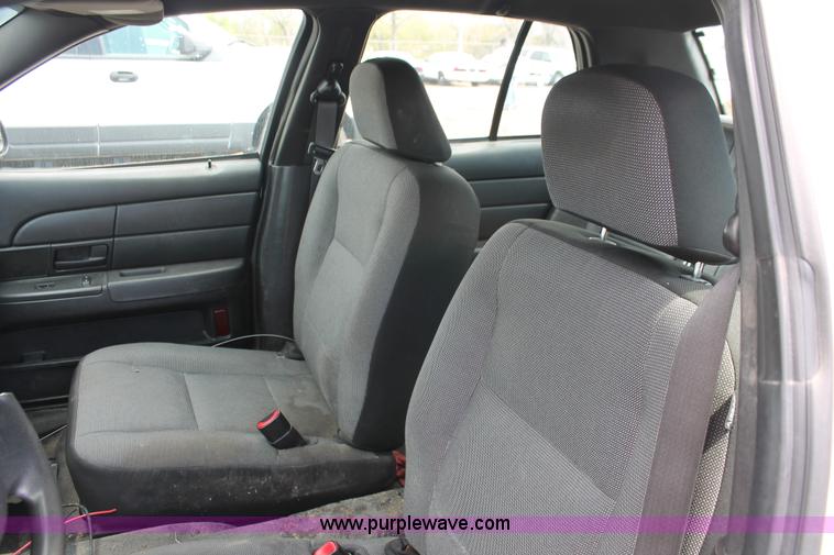 image for item D8222 2009 Ford Crown Victoria Police Interceptor