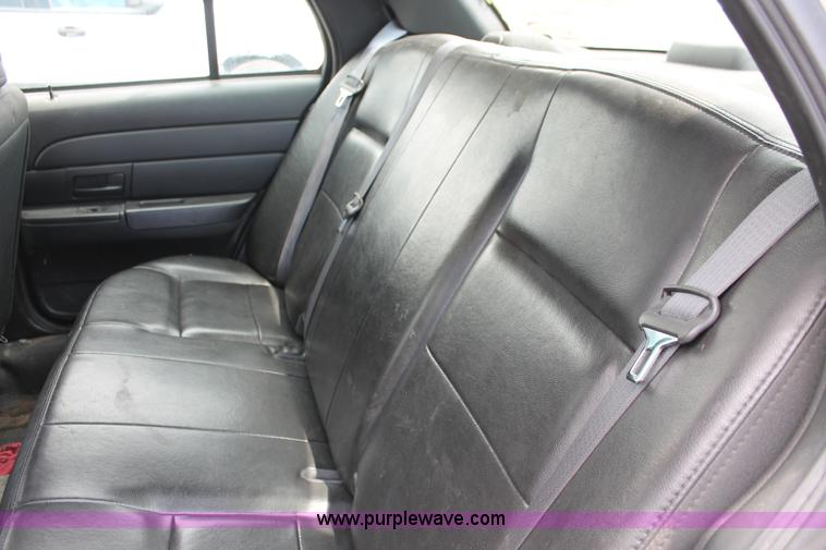 image for item D8222 2009 Ford Crown Victoria Police Interceptor