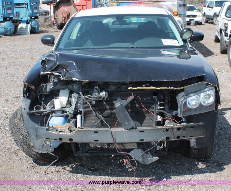 image for item D8229 2010 Dodge Charger