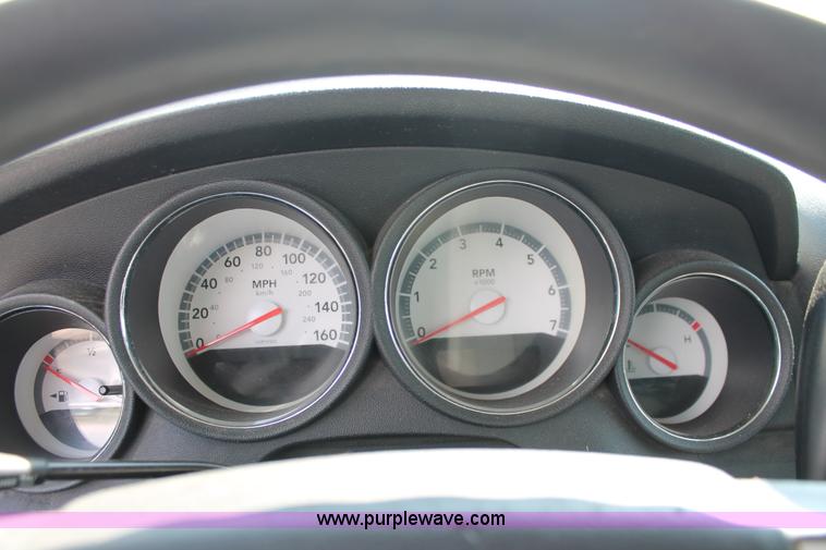 image for item D8229 2010 Dodge Charger