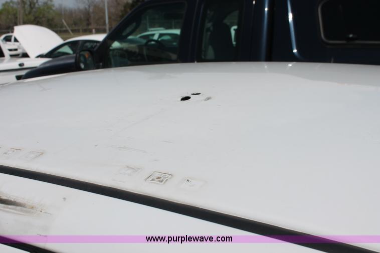 image for item D8229 2010 Dodge Charger