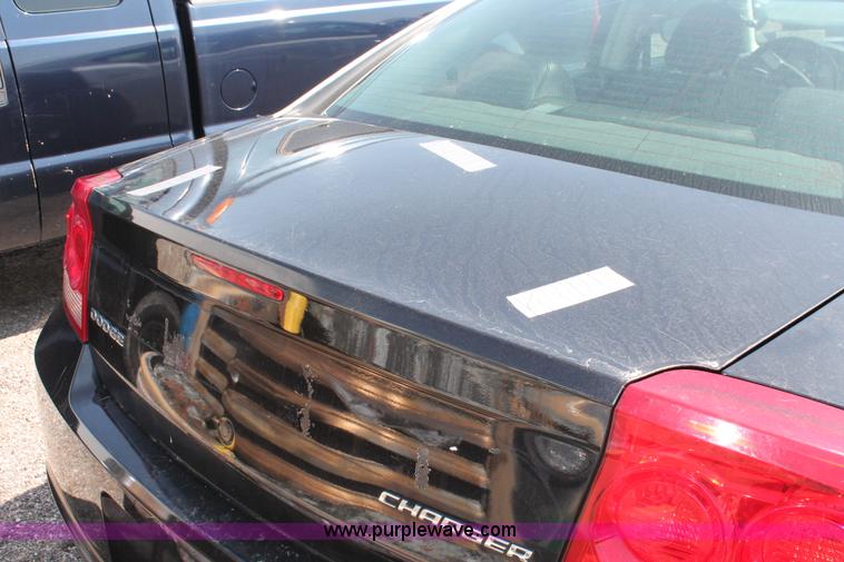 image for item D8229 2010 Dodge Charger