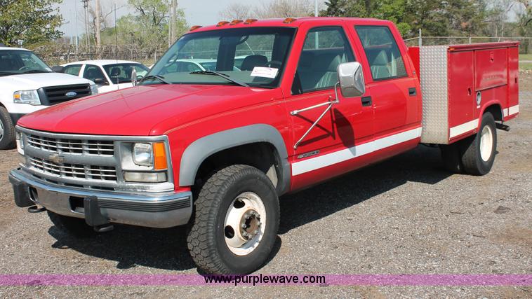 image for item D8237 1998 Chevrolet Cheyenne 3500 Crew Cab utility truck