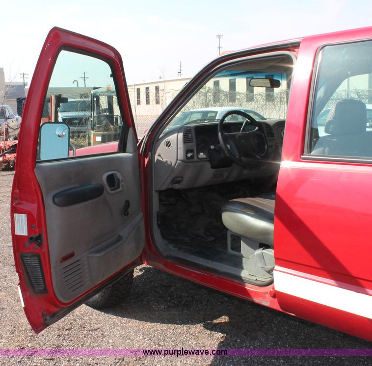 image for item D8237 1998 Chevrolet Cheyenne 3500 Crew Cab utility truck