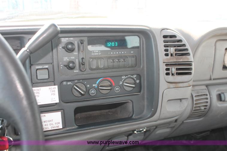 image for item D8237 1998 Chevrolet Cheyenne 3500 Crew Cab utility truck