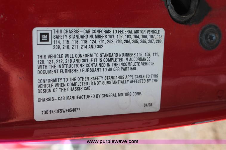 image for item D8237 1998 Chevrolet Cheyenne 3500 Crew Cab utility truck