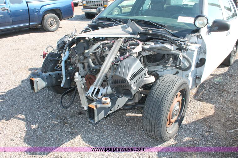 image for item D8238 2006 Ford Crown Victoria Police Interceptor