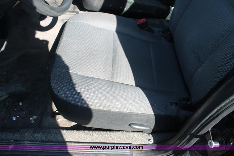 image for item D8241 2009 Ford Crown Victoria Police Interceptor