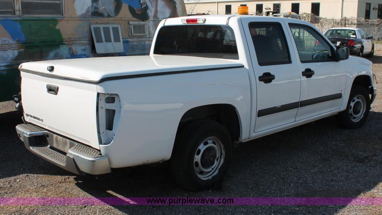 image for item D8243 2008 Chevrolet Colorado LT extended cab pickup truck