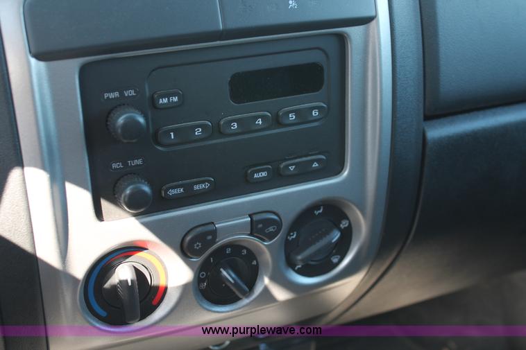 image for item D8243 2008 Chevrolet Colorado LT extended cab pickup truck