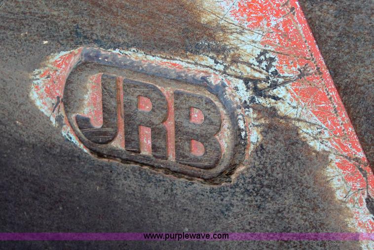 image for item D8245 2003 Daewoo Mega 300-V wheel loader