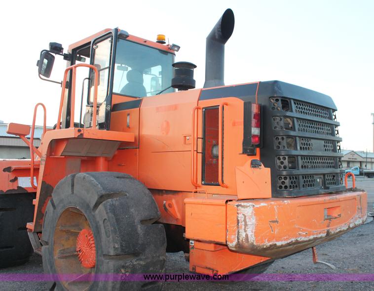 image for item D8245 2003 Daewoo Mega 300-V wheel loader