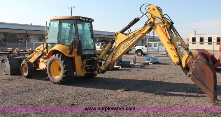 image for item D8247 2000 New Holland LB75 backhoe