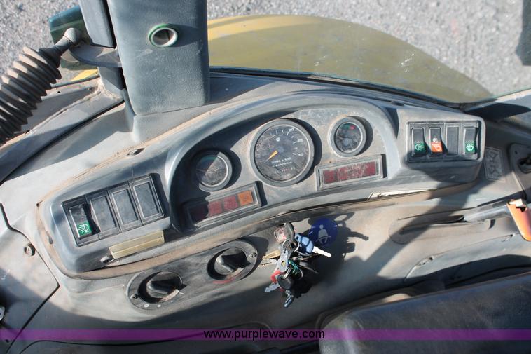 image for item D8247 2000 New Holland LB75 backhoe