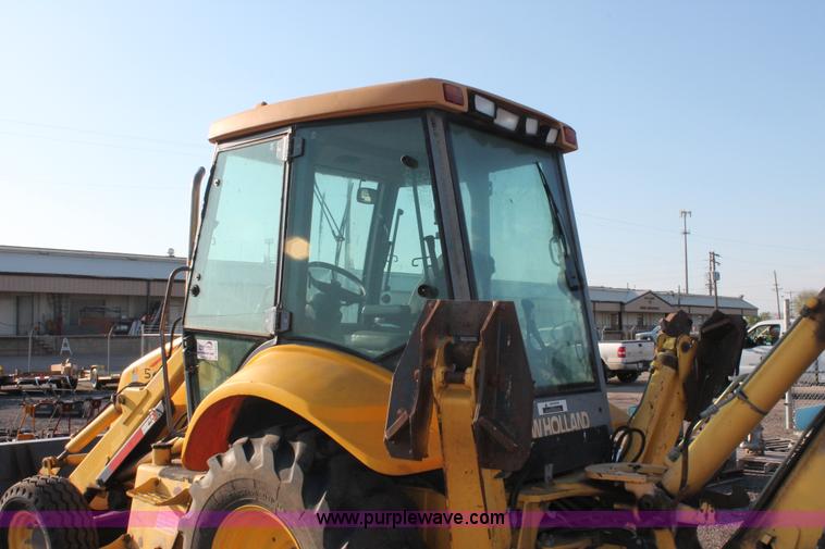 image for item D8247 2000 New Holland LB75 backhoe