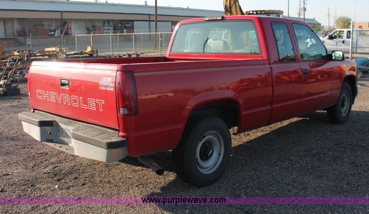image for item D8250 1996 Chevrolet Cheyenne 2500 extended cab pickup truck