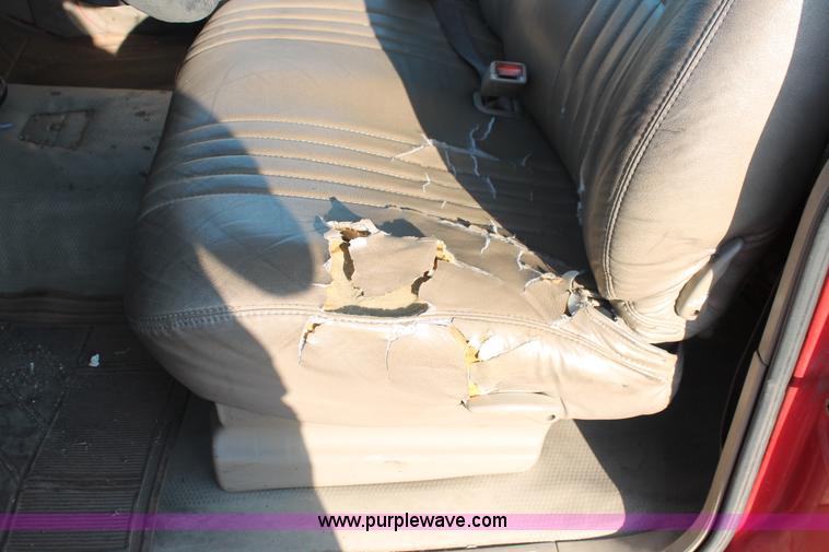 image for item D8250 1996 Chevrolet Cheyenne 2500 extended cab pickup truck