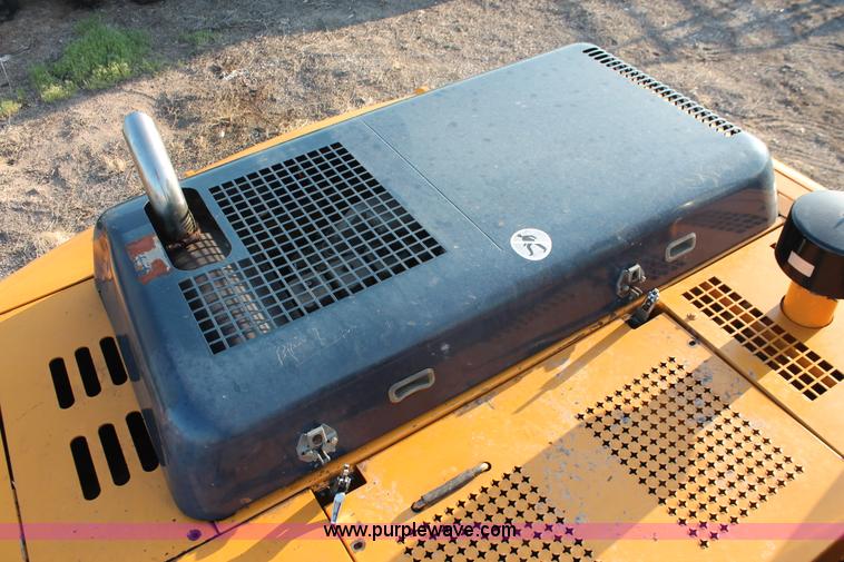 image for item D8253 1999 Hyundai Robex 250LC-3 excavator