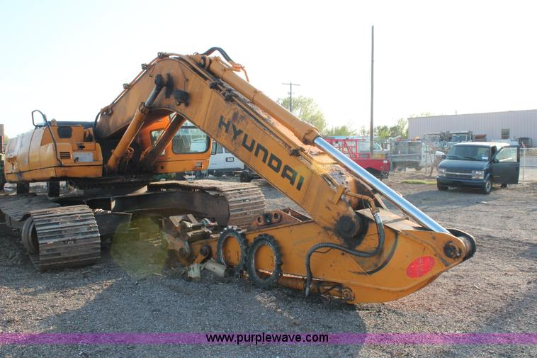 image for item D8253 1999 Hyundai Robex 250LC-3 excavator