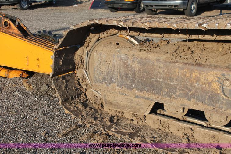 image for item D8253 1999 Hyundai Robex 250LC-3 excavator