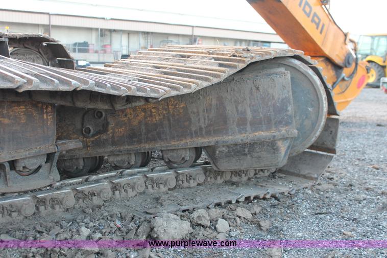 image for item D8253 1999 Hyundai Robex 250LC-3 excavator
