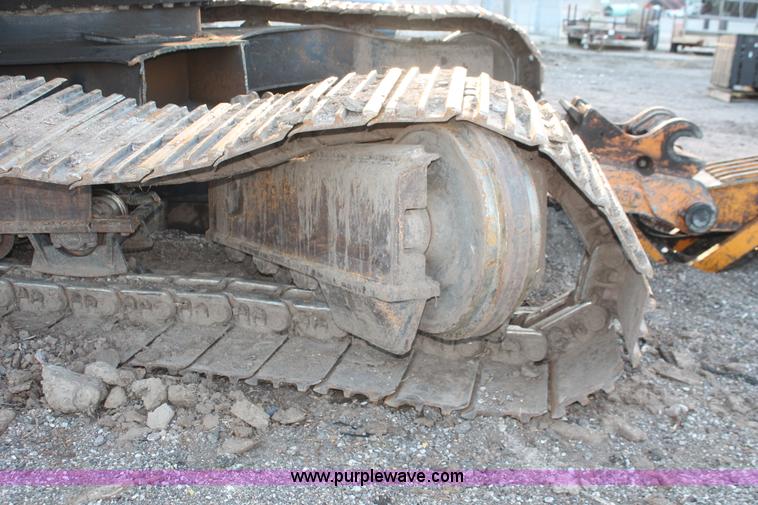 image for item D8253 1999 Hyundai Robex 250LC-3 excavator