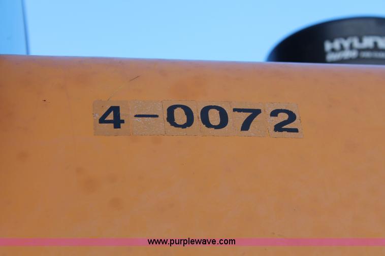 image for item D8253 1999 Hyundai Robex 250LC-3 excavator