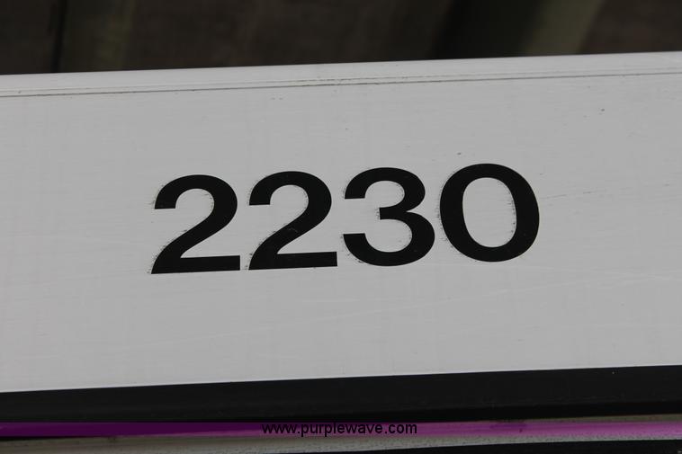 image for item D8279 2002 Gillig G22B102N4 transit bus