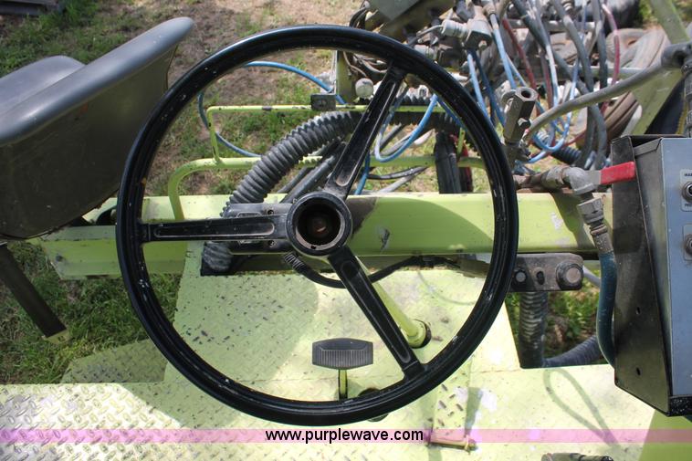 image for item D8283 1996 MB ride-on paint striper