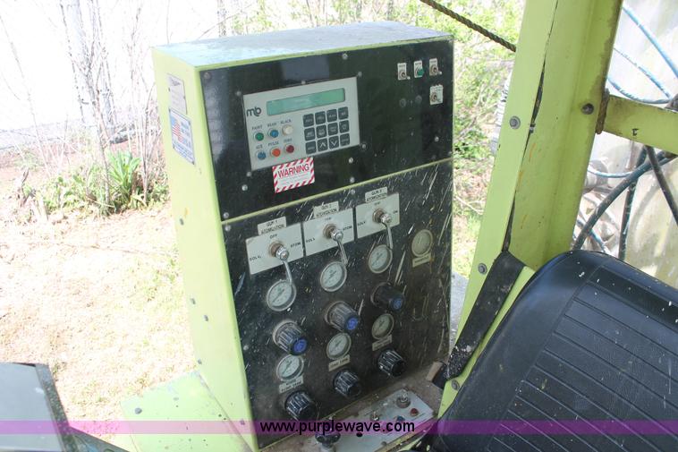 image for item D8283 1996 MB ride-on paint striper