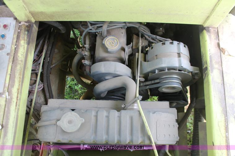 image for item D8283 1996 MB ride-on paint striper