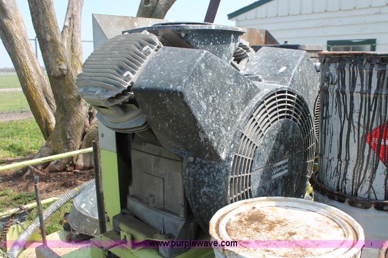 image for item D8283 1996 MB ride-on paint striper