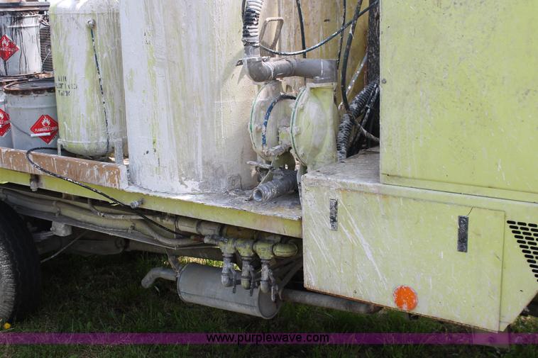 image for item D8283 1996 MB ride-on paint striper