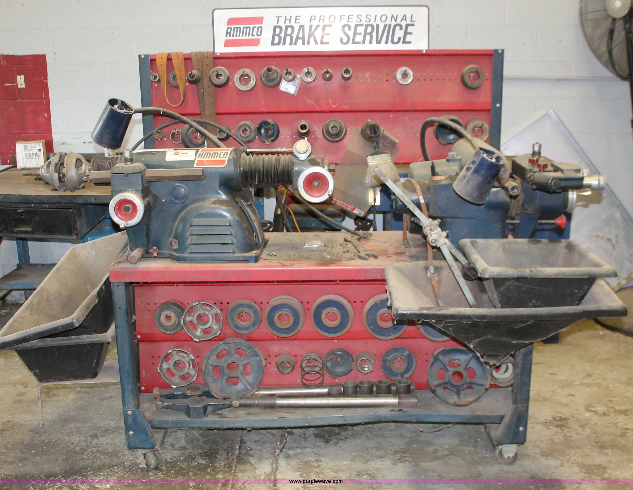 Ammco brake service/lathe machine in Wichita, KS Item AH9111 sold