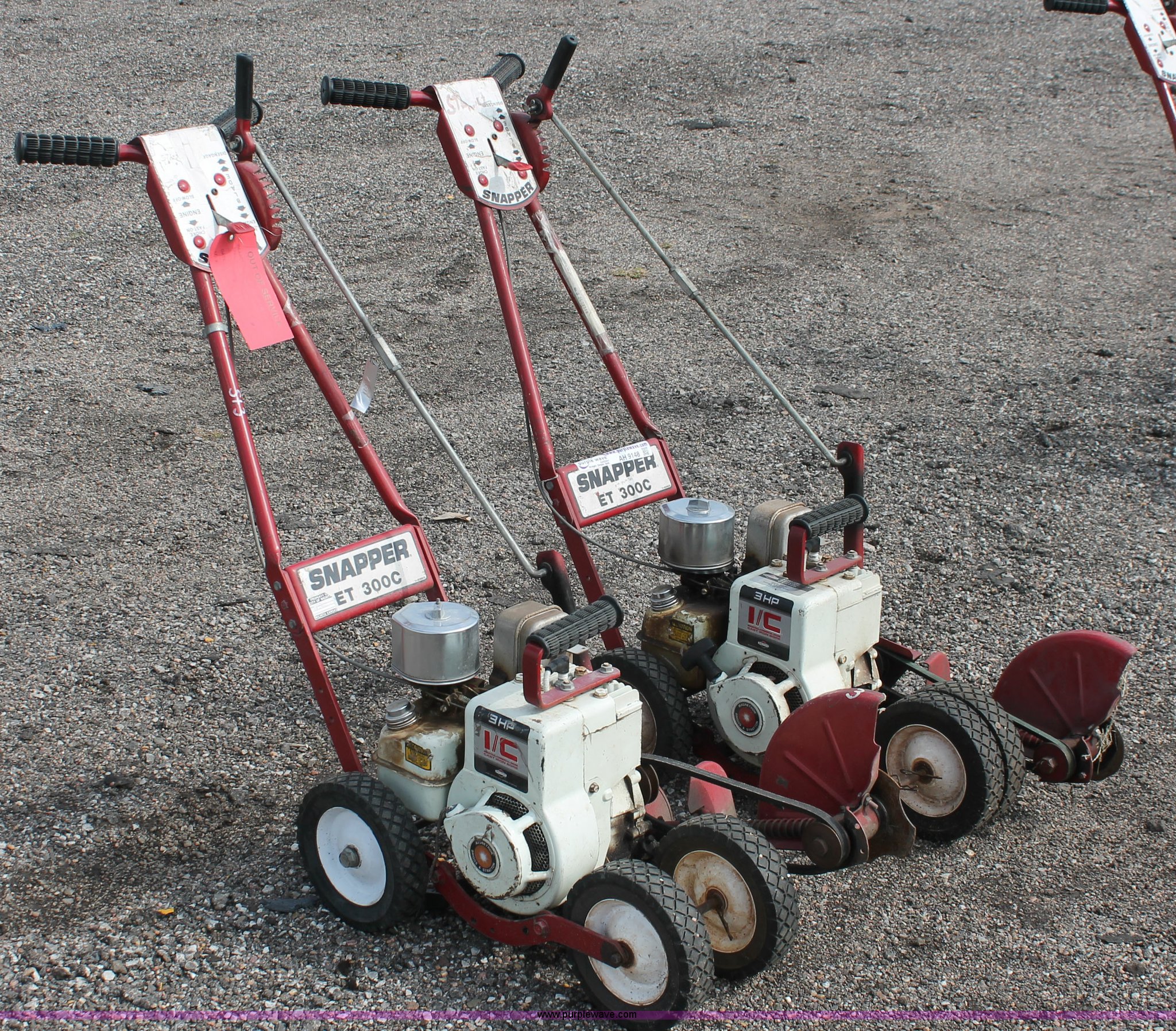 (2) Snapper ET300C gas edgers in Wichita, KS | Item AH9148 sold ...