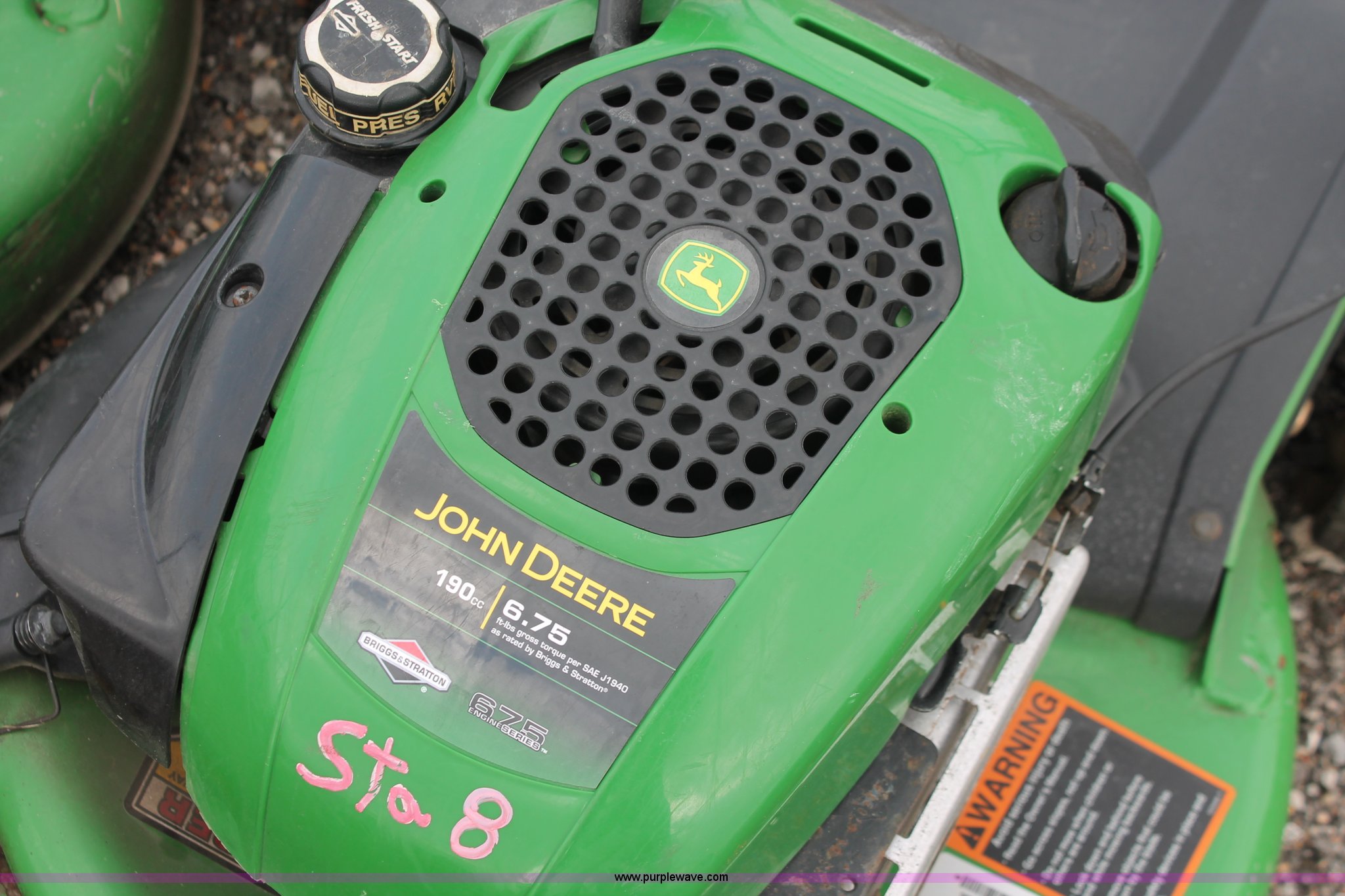 (2) John Deere JS20 self propelled mowers in Wichita, KS Item AH9163