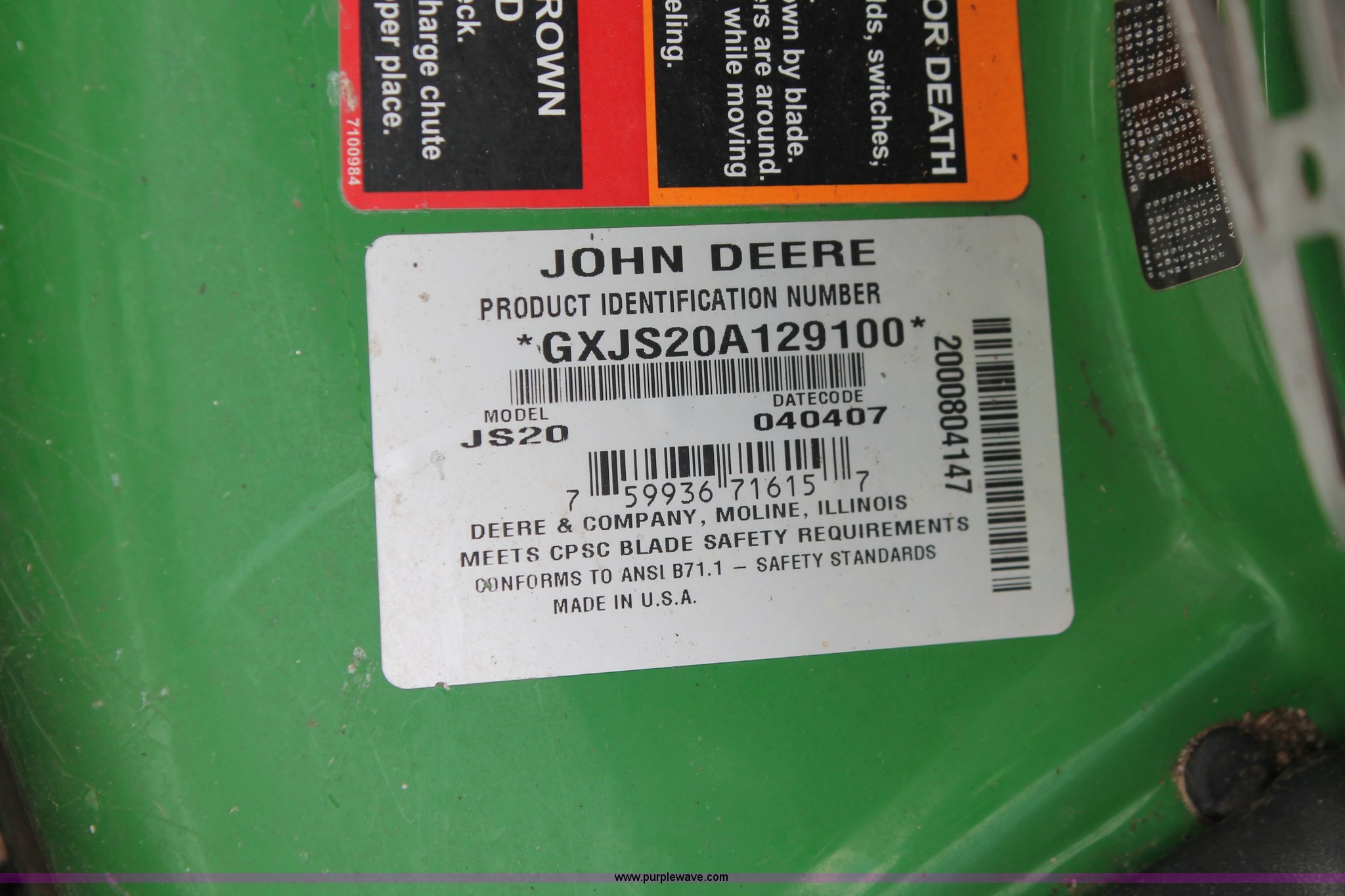 (2) John Deere JS20 self propelled mowers in Wichita, KS Item AH9163