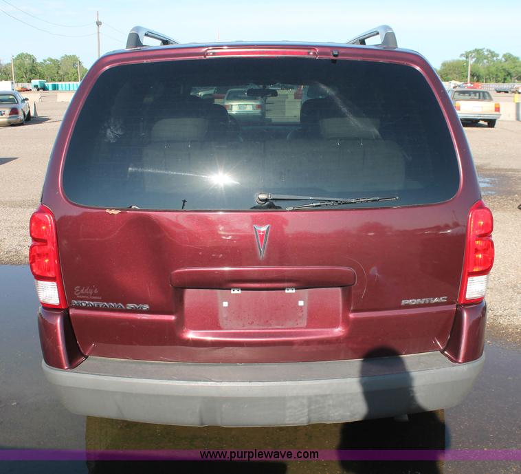 image for item D8315 2006 Pontiac Montana SV6 van