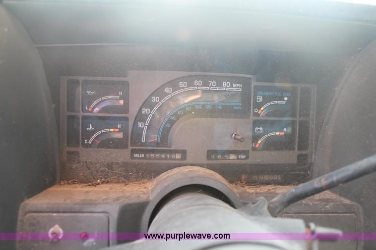 image for item D8317 1992 Chevrolet Astro Cargo van