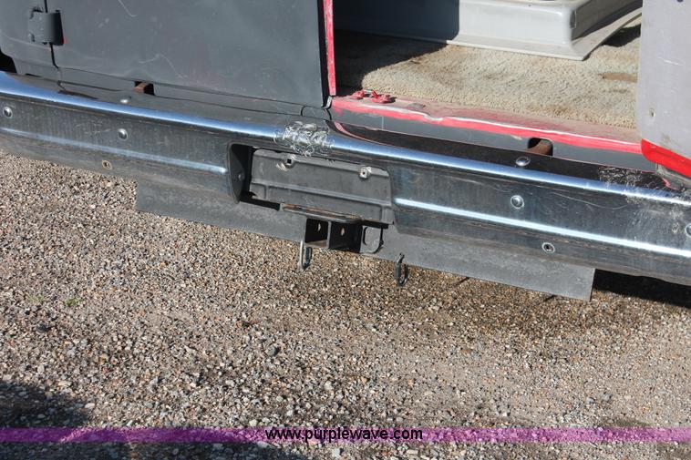 image for item D8318 1995 Chevrolet G20 Sport van