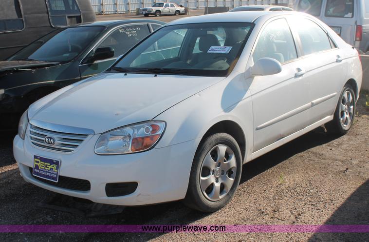 image for item D8319 2007 Kia Spectra EX