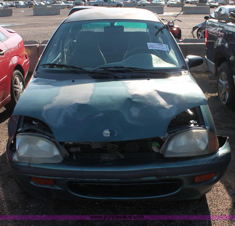 image for item D8320 1997 Geo Metro LSi