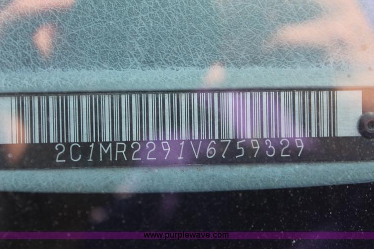 image for item D8320 1997 Geo Metro LSi