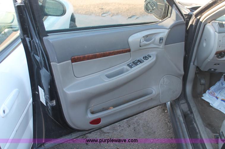 image for item D8324 2001 Chevrolet Impala