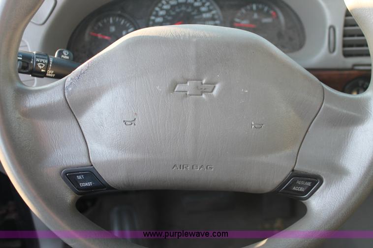 image for item D8324 2001 Chevrolet Impala