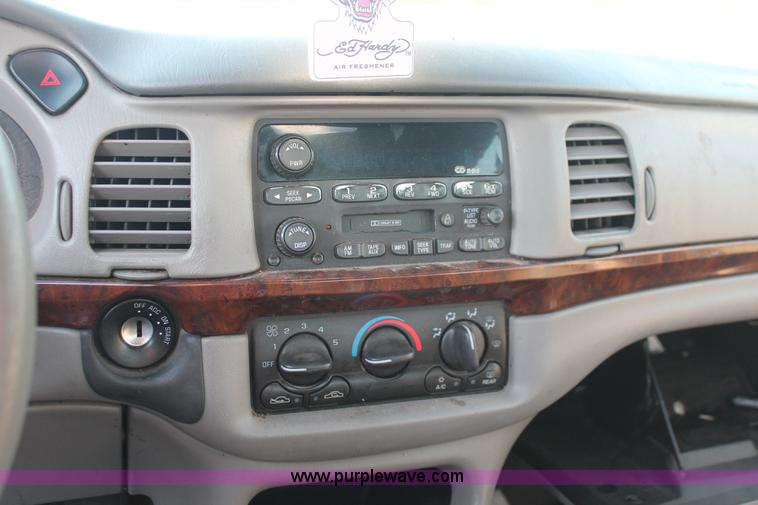 image for item D8324 2001 Chevrolet Impala